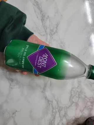 몽베스트 Montbest with Sparkling water Plain 20병 — 5점을 준 리뷰어가 2021년 11월 올린 사용 사진