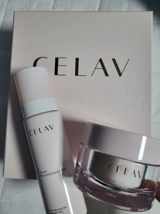 프리마인 바르기만 하면 철벽 스킨케어+24시간 마스크팩 효과. 셀라브 리제너레이팅 시스템 부스터+크림 세트 — 5점을 준 리뷰어가 2023년 7월 올린 사용 사진