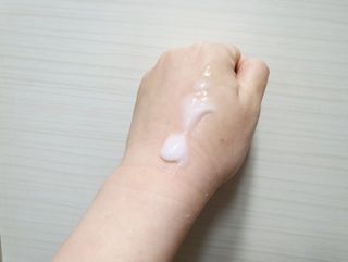 큐템 아쿠아콜라겐 바디필링 — 4점을 준 리뷰어가 2021년 3월 올린 사용 사진