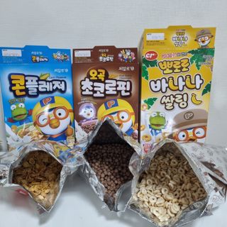 씨알푸드 뽀로로 시리얼 3종 — 5점을 준 리뷰어가 2022년 2월 올린 사용 사진