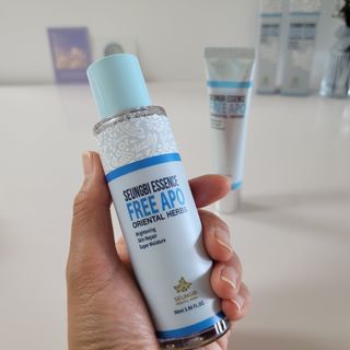 조아산코스메틱 승비 에센스 프리아포 오리엔탈 허브 크림 + 승비 에센스 프리아포 오리엔탈 허브 스킨 SET — 5점을 준 리뷰어가 2022년 5월 올린 사용 사진