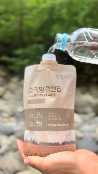 일일하우 슬리밍 플랜B 고소한 귀리맛, 진한 카카오맛 (체중조절식) — 5점을 준 리뷰어가 2023년 6월 올린 사용 사진