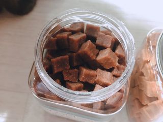 페페로니 진짜 오메가3 연어+소고기 180g+180g — 5점을 준 리뷰어가 2021년 7월 올린 사용 사진