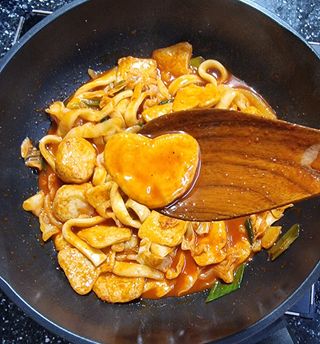(주)어메이징팩토리 a.칼볶이 — 5점을 준 리뷰어가 2021년 9월 올린 사용 사진