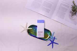 더마포레스트 모이스처라이징 아쿠아크림 / 수분크림 히알루론산 펩타이드 보습 미백 주름개선 — 5점을 준 리뷰어가 2021년 7월 올린 사용 사진