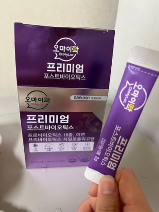 [유산균] 오마이락 프리미엄 포스트바이오틱스 30P — 5점을 준 리뷰어가 2022년 12월 올린 사용 사진