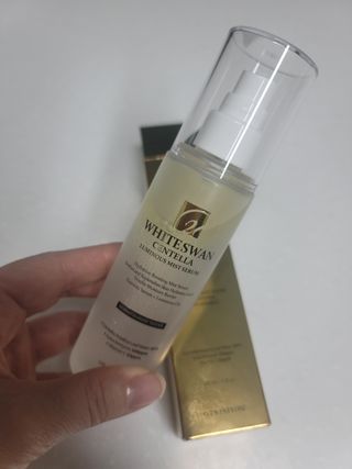 오투에니원 화이트스완 센텔라 루미너스 미스트 세럼 100ml — 4점을 준 리뷰어가 2023년 1월 올린 사용 사진
