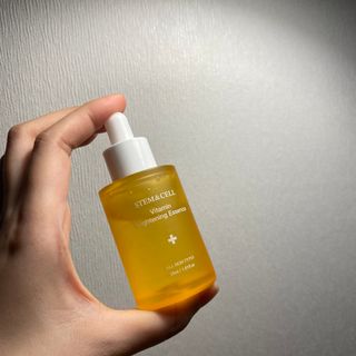 체르엠 스템앤셀 비타민 브라이트닝 에센스 30ml 1개 — 5점을 준 리뷰어가 2021년 9월 올린 사용 사진