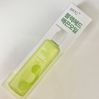 비알티씨 BRTC 안티폴루션 앤 블랙헤드 클렌징오일 300ml — 5점을 준 리뷰어가 2022년 12월 올린 사용 사진