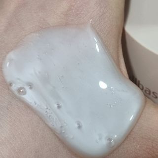 프리마인 더이상 뻣뻣하고 효과없는 탈모샴푸는 NO. 근본부터 케어하는 셀베이스 그린티샴푸(500ml) — 5점을 준 리뷰어가 2023년 1월 올린 사용 사진