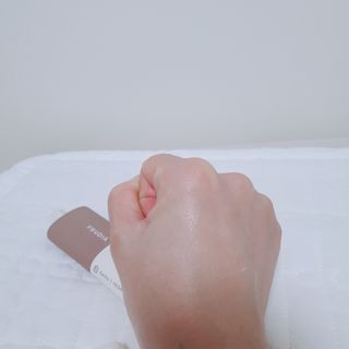[후르디아] 끈적임 없는 착한성분 비건  핸드크림 3종 — 5점을 준 리뷰어가 2021년 10월 올린 사용 사진