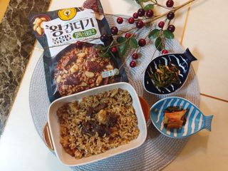 한성기업 무볼레 왕건더기 볶음밥 갈릭스테이크 — 5점을 준 리뷰어가 2021년 10월 올린 사용 사진