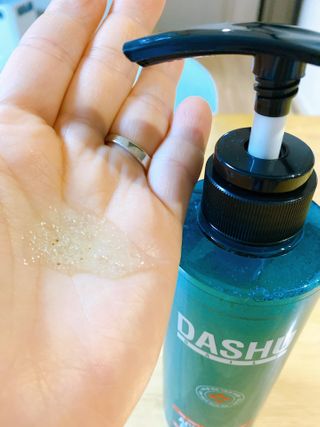 다슈코리아 다슈 데일리 아크네 릴렉스 바디워시 500ml — 5점을 준 리뷰어가 2021년 3월 올린 사용 사진