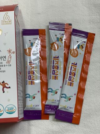 베거스코리아 [콜리케어] 키즈 홍삼콜리 딸기맛 14포 — 5점을 준 리뷰어가 2021년 10월 올린 사용 사진