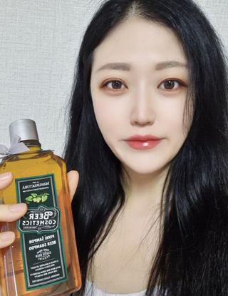 체코 비건화장품 마뉴팍투라 향좋은 천연 맥주샴푸 — 5점을 준 리뷰어가 2022년 5월 올린 사용 사진