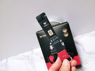 [푸름웰니스] 프리미엄 6년근 홍삼스틱 3mg x 100포 — 5점을 준 리뷰어가 2022년 2월 올린 사용 사진
