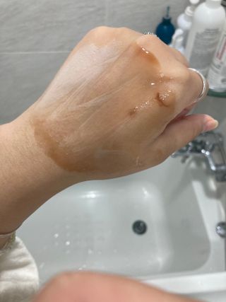 헤어플러스 콴디 플러피 클라우드 버블 팩 클렌저 — 5점을 준 리뷰어가 2021년 6월 올린 사용 사진