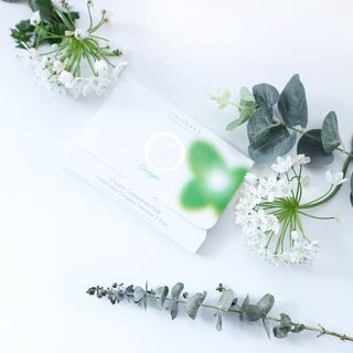 유니베르소 산소앰플 7일 집중케어 앰플 — 4.5점을 준 리뷰어가 2021년 4월 올린 사용 사진