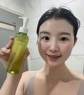 스킨큐어 산다화 순한 클렌징 동백 오일 200ml — 5점을 준 리뷰어가 2023년 4월 올린 사용 사진