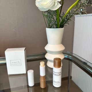 더사가오브수 [사가수] 효혜윤 보태니컬 에너지 에센스인로션 20ml /아이포올 스틱 3g — 5점을 준 리뷰어가 2023년 3월 올린 사용 사진