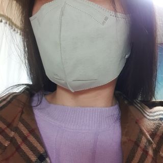 케이퓨리 귀편한 숨쉬기편한 새부리형 항균 구리마스크 대형 — 5점을 준 리뷰어가 2022년 11월 올린 사용 사진