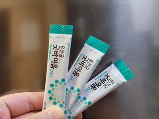 프리마인 유산균 국가지정연구소 선정, 살아있는 생유산균 200억 마리의 힘. 유산균n굿바이옴플러스 — 5점을 준 리뷰어가 2022년 11월 올린 사용 사진