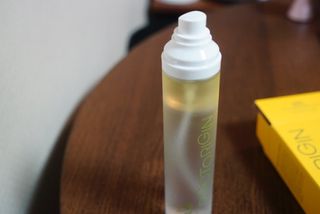 닥터리진 퍼퓸드 옐로우 오일 미스트 앰플 [페이스앤바디] 레귤러 — 5점을 준 리뷰어가 2022년 10월 올린 사용 사진
