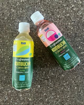 더그레잇티 콤부차 [매일유업] 더그레잇티 44kcal 콤부차 300ml *12개입 (오리지널 6개+베리리치 6개) — 5점을 준 리뷰어가 2023년 8월 올린 사용 사진