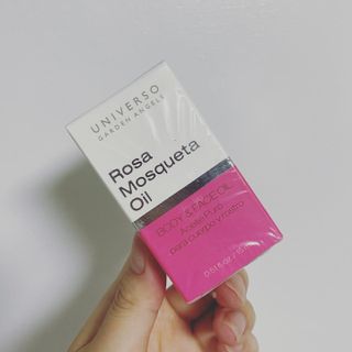 유니베르소 로즈힙 오일 15ml — 5점을 준 리뷰어가 2021년 6월 올린 사용 사진