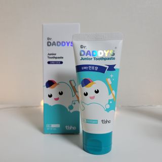 닥터데디스 안심불소 튼튼치약(청포도, 민트 중 택 1) 60g + 여행용 미니 치약 15g — 4점을 준 리뷰어가 2022년 8월 올린 사용 사진
