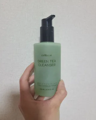 프리마인 메이크업과 들뜨는 각질까지 한방에 깐달걀로! 순하기까지한 셀베이스 그린티클렌저(200ml) — 5점을 준 리뷰어가 2023년 1월 올린 사용 사진