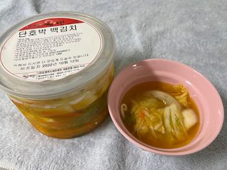 셰프애찬 단호박 백김치 1kg — 4.5점을 준 리뷰어가 2022년 10월 올린 사용 사진