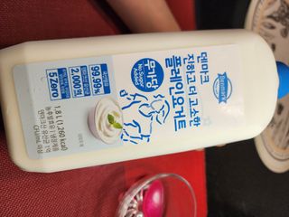 프리_[덴마크] 진하고 더 고소한 플레인 요거트 1.8L — 5점을 준 리뷰어가 2025년 8월 올린 사용 사진