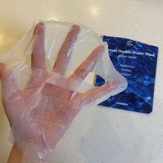 체르엠 그린 케비어 더블워터 마스크팩 5매입  2팩 — 5점을 준 리뷰어가 2021년 11월 올린 사용 사진
