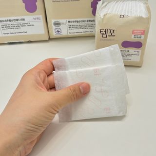 나우[템포] 템포 패드 내추럴 순면 생리대 SET(중형 슬림 + 대형 + 라이너) — 5점을 준 리뷰어가 2024년 4월 올린 사용 사진