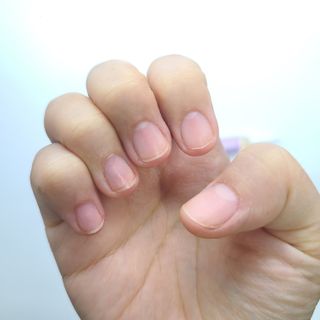 1+2 뷰젤 매직케어 손톱영양제+스톤푸셔+코인타올 셀프 네일케어 — 5점을 준 리뷰어가 2022년 10월 올린 사용 사진