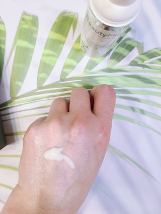 뷰티메드 OFL 리밸런싱 케어 크림 50ml — 5점을 준 리뷰어가 2022년 7월 올린 사용 사진