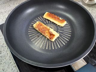 앙투어솔레 아일랜드 구워먹는 치즈 100 자연 치즈 와인안주 300g(100g x 3팩) — 4.5점을 준 리뷰어가 2022년 8월 올린 사용 사진