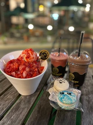카페 더달달 [카페더달달 ] 빙수 택 1 + 음료 2잔 + 마카롱2개 — 5점을 준 리뷰어가 2021년 7월 올린 사용 사진