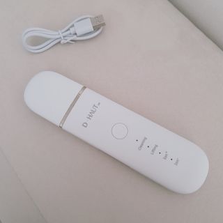 디하우트 랩 4 in 1 갈바닉 아쿠아 워터 필링기 스킨스크러버 — 5점을 준 리뷰어가 2021년 11월 올린 사용 사진