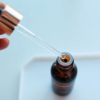 스킨큐어 산다화 비타민c 화이트닝 에센스 30ml — 5점을 준 리뷰어가 2023년 9월 올린 사용 사진