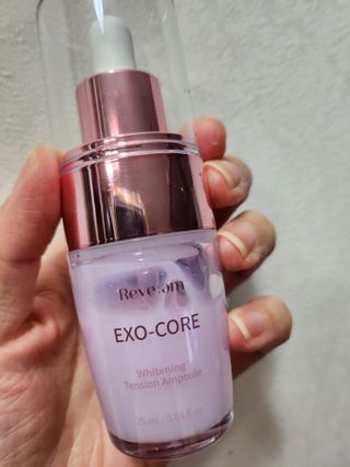 나우 [리브엠] 123억개 엑소좀으로 채운 눈부신 광채, 엑소코어 화이트닝 텐션 앰플 — 5점을 준 리뷰어가 2023년 8월 올린 사용 사진