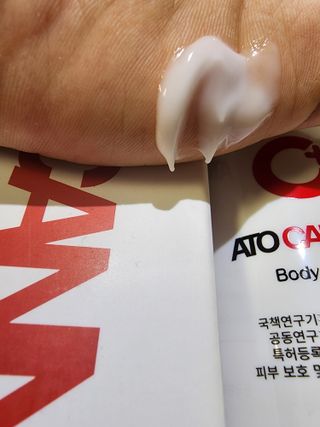 아토캐논(ATO CANNON) 아토캐논 고보습 바디로션 200ml — 5점을 준 리뷰어가 2023년 1월 올린 사용 사진