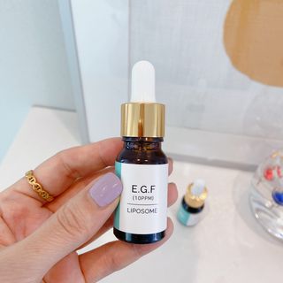 랑팡 EGF+FGF 10ppm 리포좀 앰플 원액 10ml — 5점을 준 리뷰어가 2021년 11월 올린 사용 사진
