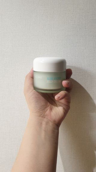김정문알로에 큐어 큐어 알로에 리프레쉬 젤리 세럼, 큐어 알로에 하이드로 젤리 크림 — 5점을 준 리뷰어가 2021년 3월 올린 사용 사진