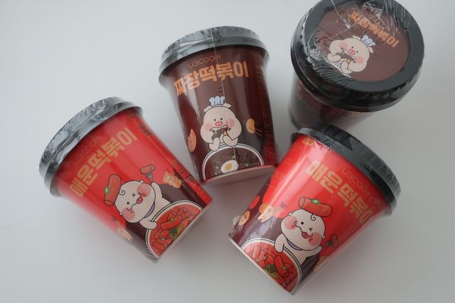 유비쿡 컵떡볶이 매운컵떡볶이2개/ 짜장컵떡볶이 2개  총 4개세트 리뷰 사진