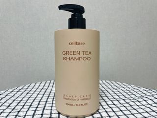 프리마인 더이상 뻣뻣하고 효과없는 탈모샴푸는 NO. 근본부터 케어하는 셀베이스 그린티샴푸(500ml) — 5점을 준 리뷰어가 2023년 4월 올린 사용 사진