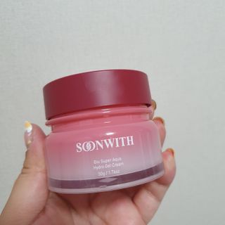 SOONWITH 바이오 수퍼 아쿠아 하이드로 젤 크림 — 5점을 준 리뷰어가 2021년 4월 올린 사용 사진