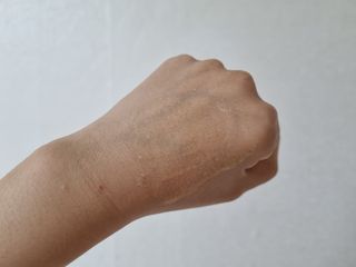 라비오라 레몬 허니 브라이트닝 워시오프 팩 100g — 5점을 준 리뷰어가 2022년 7월 올린 사용 사진