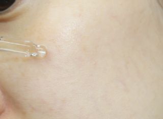 스킨큐어 산다화 비타민c 화이트닝 에센스 30ml — 4점을 준 리뷰어가 2023년 12월 올린 사용 사진